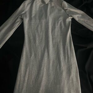 Elegant Gray Long Sleeve Dress